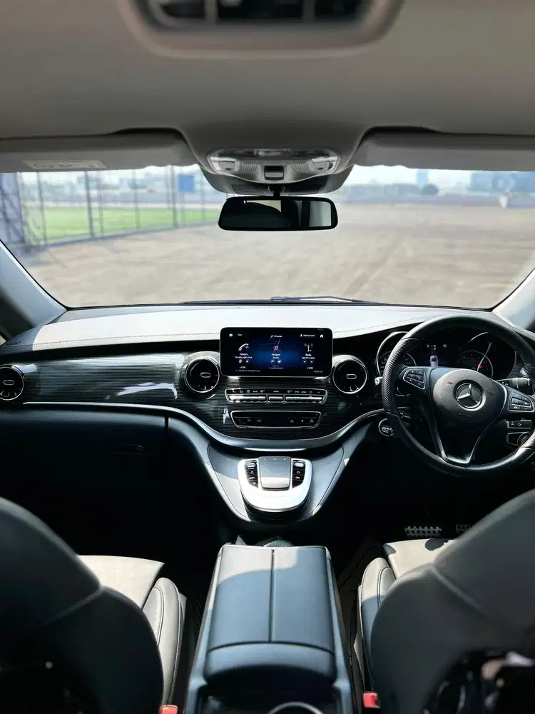 2023[5 RB MILES]MERCEDES BENZ V250 Low km Antik ! V250! 2023 !Mercy
