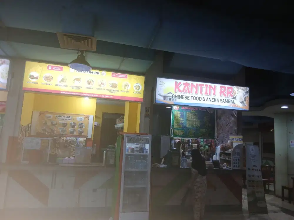 Pramusaji Kantin ( Anter Makanan )