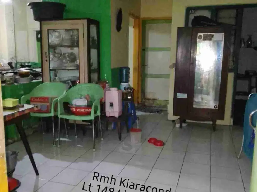 Rumah di sekitar Kiaracondong