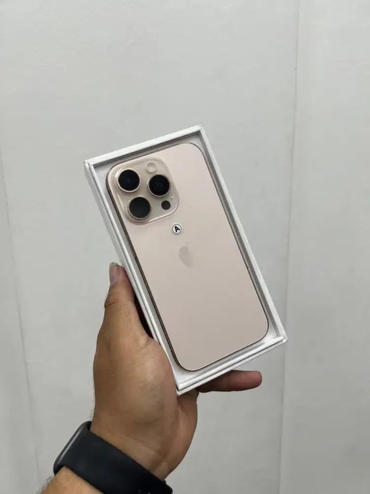 iPhone 16 Pro 128GB iBox