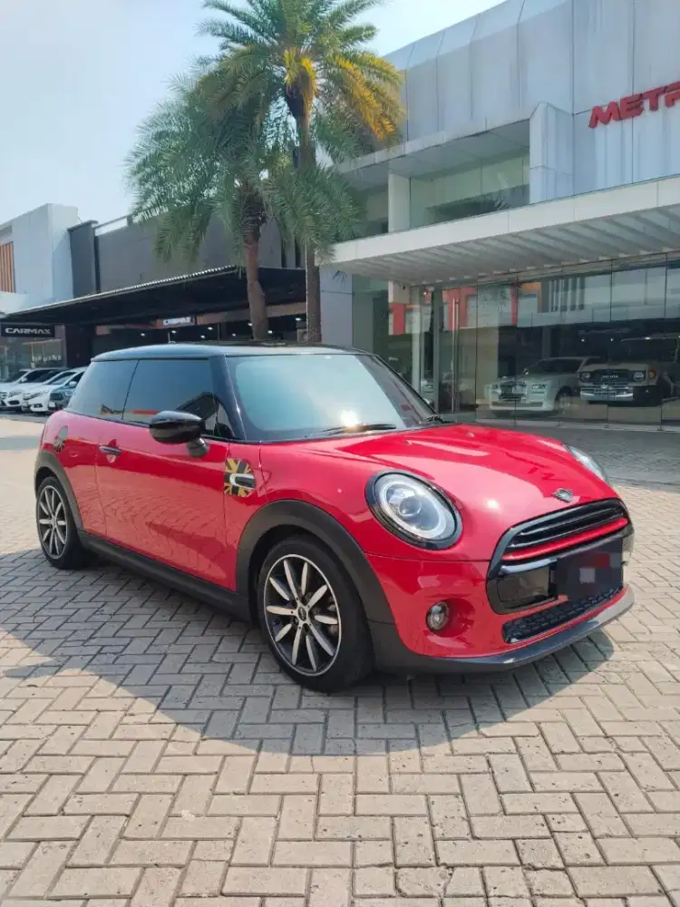 MINI COOPER 3 DOORS TWINTURBO 1.5 AT 2021 RED ON BLACK LOW KM SUPER
