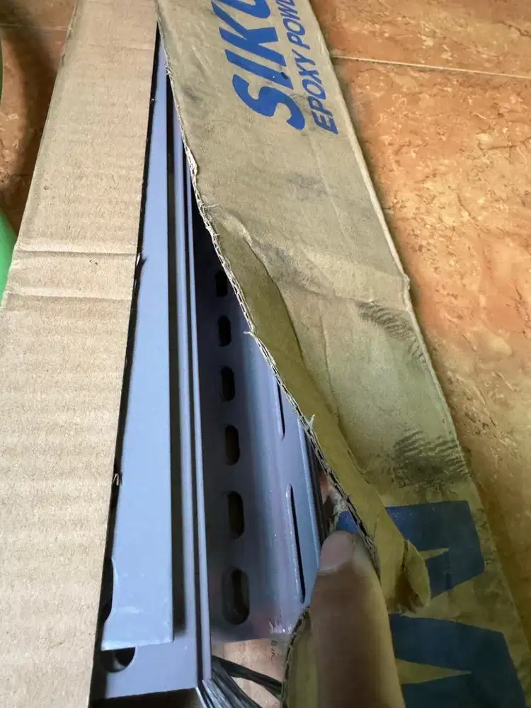 Besi Siku 3,5x3,5, tebel 2mm panjang 3 meter