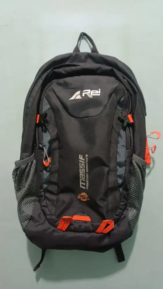 Tas Ransel Arei Massif 25L