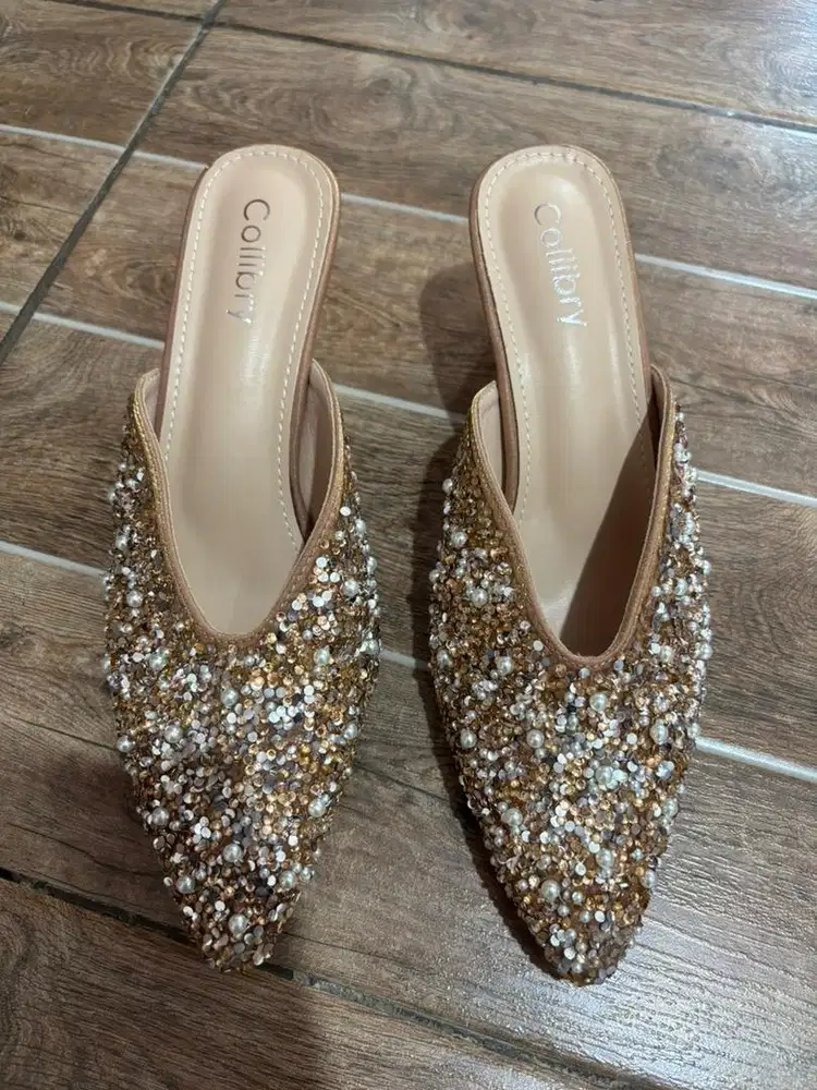 Sandal pesta bustong