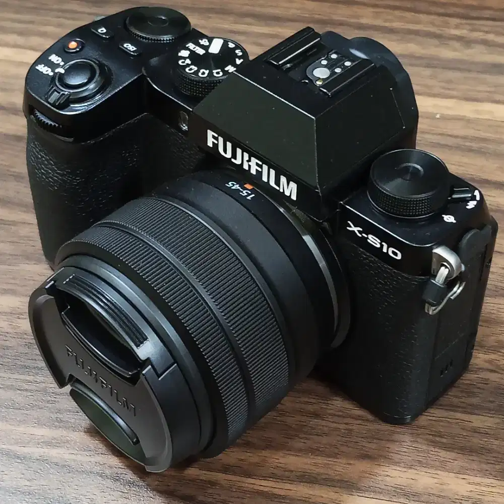 KAMERA MIRORRLESS FUJIFILM XS10 KIT LENS FULLSET BOX LIKENEW BERGARANS