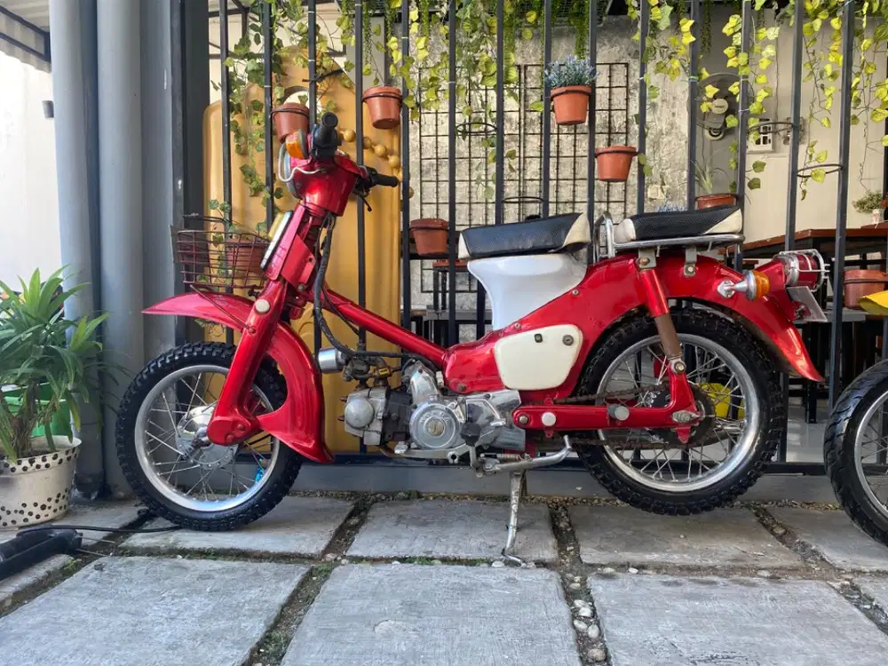 Honda C50 Pispot