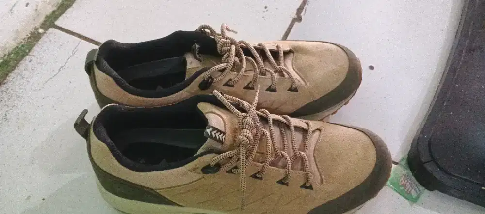 Sepatu Eiger 2 x pakek masih mulus