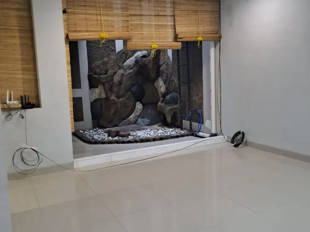 WTS Rumah di Taman Permata Buana