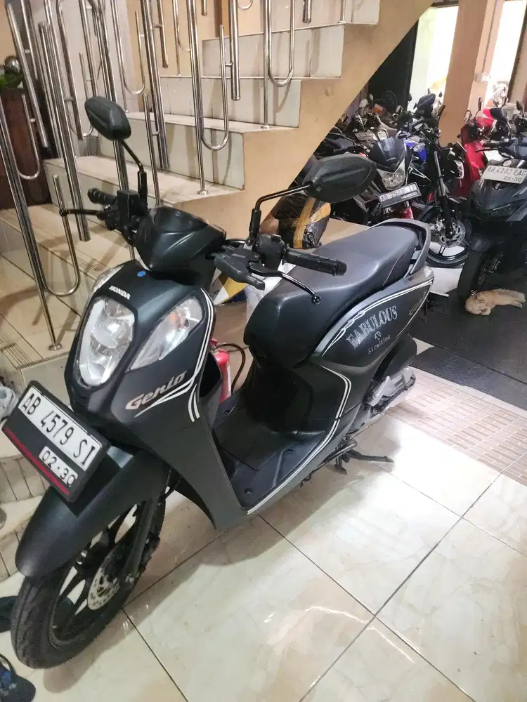 Genio iss fabulois hitam doff 2020 Gbm bisa tunai // kredit