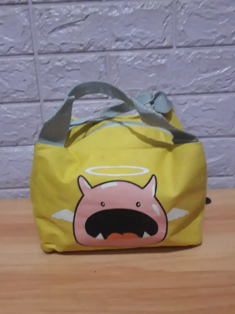 Tas bekel second warna kuning