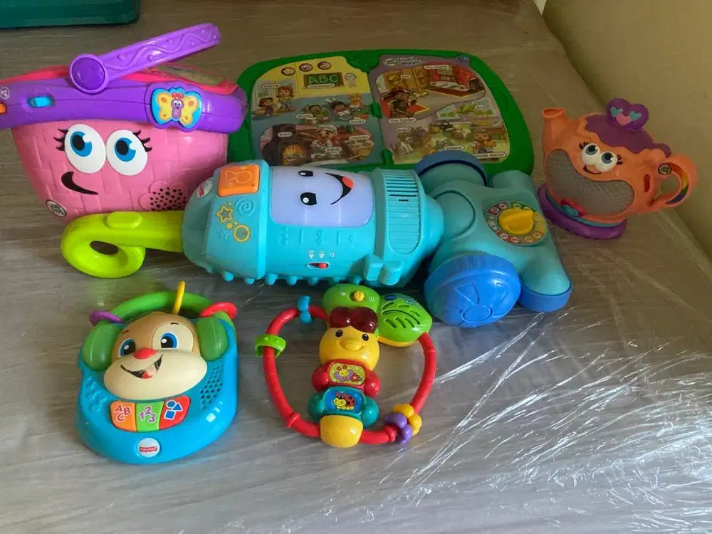 Mainan anak ada music dan lampu