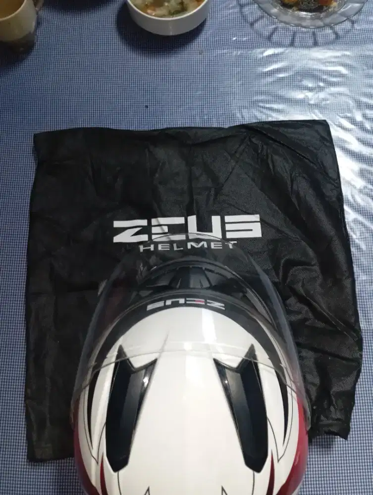 Helm Full Face ZS-811 Ori