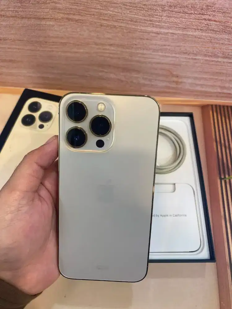 iPhone 13 Pro 128GB Gold Ex iBox BH 83% lengkap