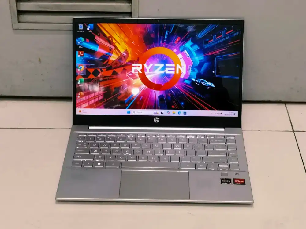Laptop hp pavilion 14 amd ryzen 5-5500u ram 16 gb ssd 512 gb