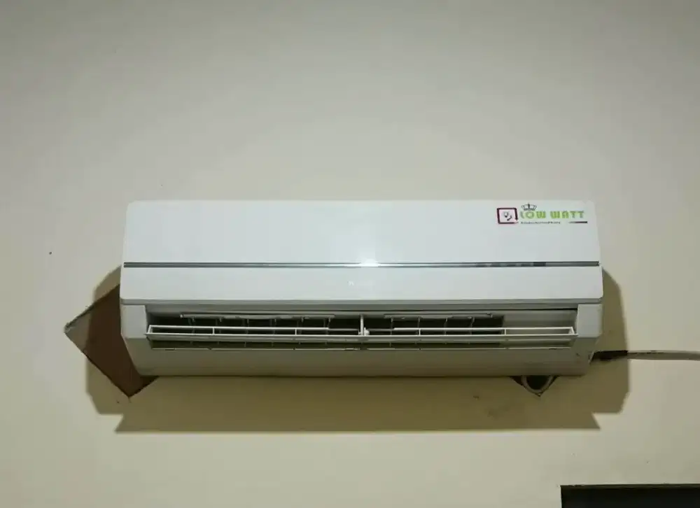 Ac indoor dan outdoor