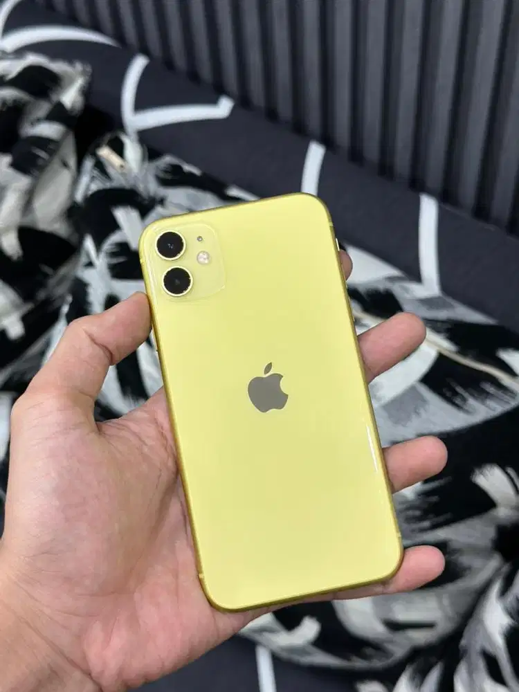 iPhone 11 128Gb iBox