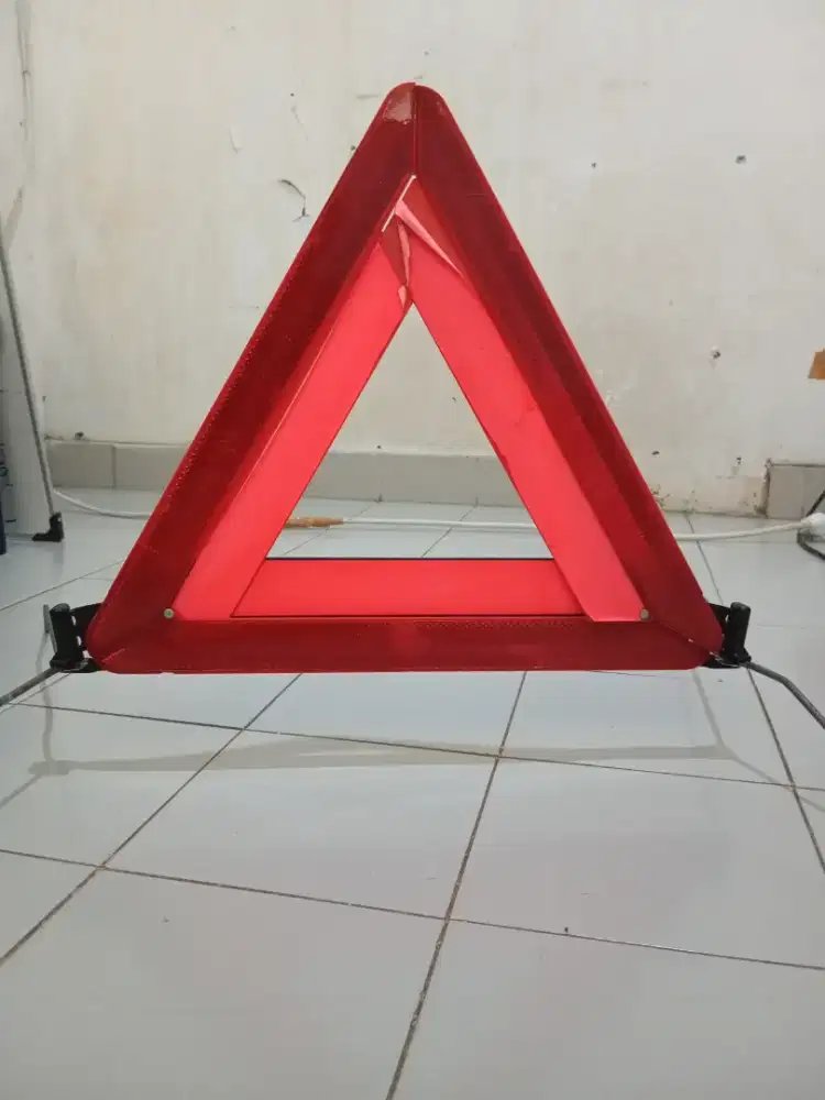 Segitiga pengaman