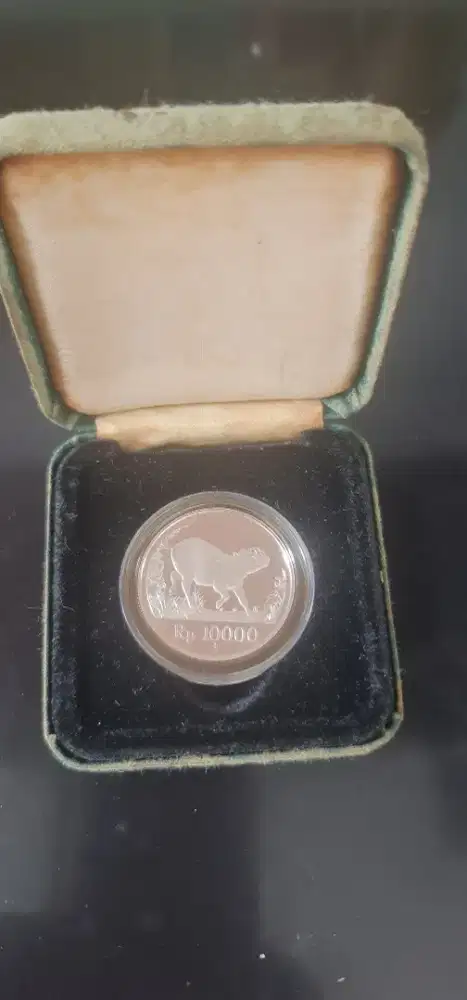 Uang koin kuno 10 ribu  jarang ada