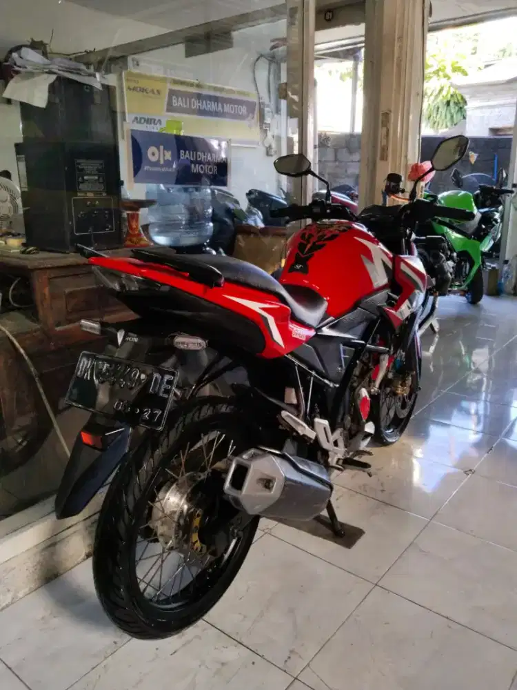 Honda cb 150 CC thn 2017. Cash. Bali dharma motor