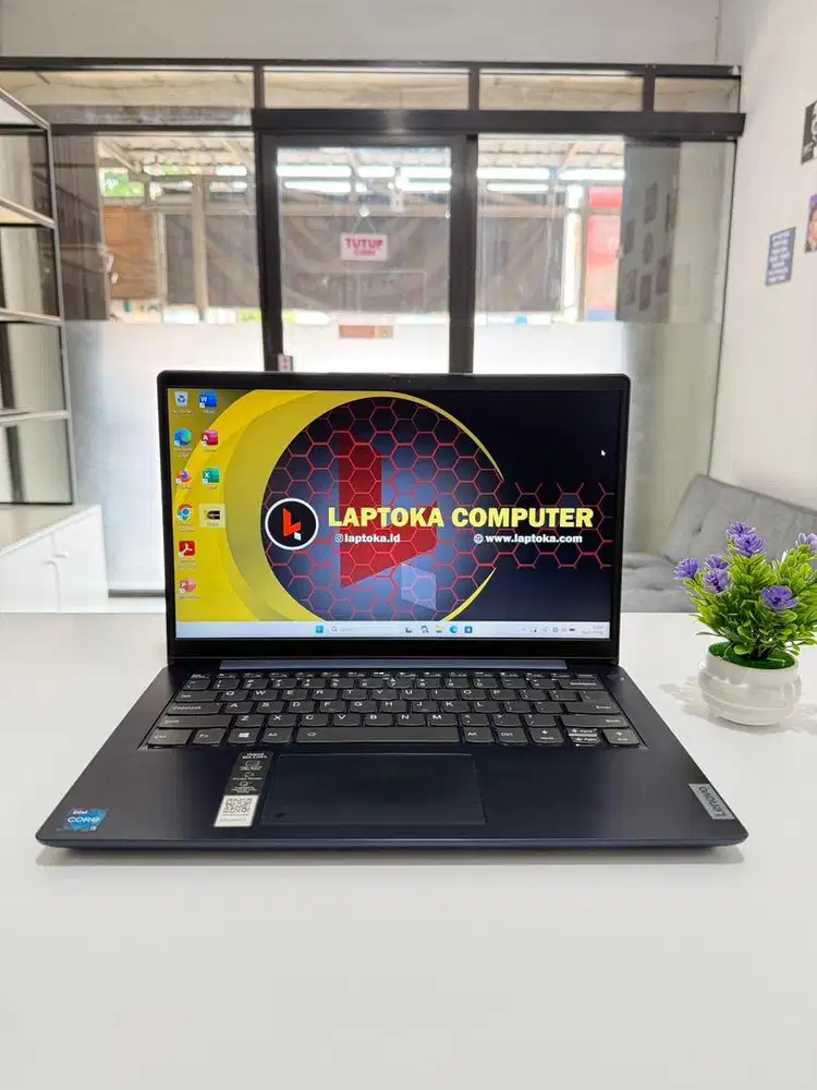 Di jual laptop lenovo core i3 gen11