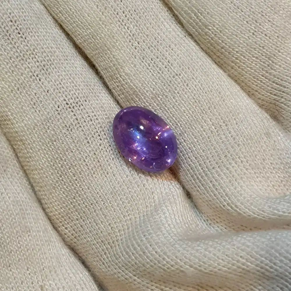 Natural Color Change Star Sapphire 6.54 crt