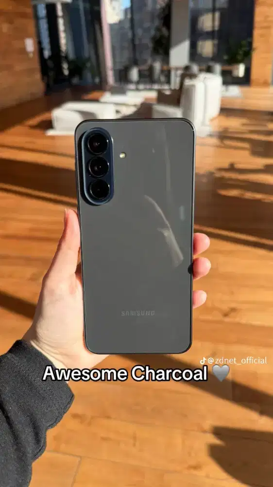 Samsung galaxy A37 charcoal