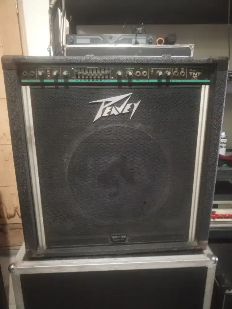 Ampli bass PEAVEY TNT -115 Made in USA