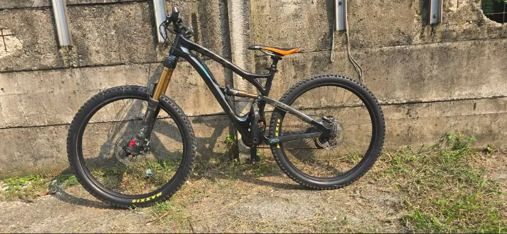 Sepeda Gunung Yeti SB5 Carbon 27
