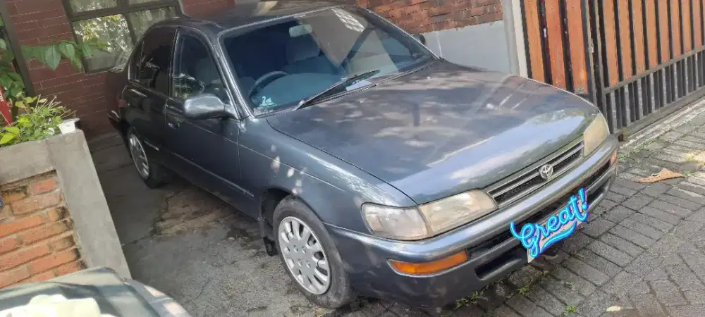 Toyota Great Corolla 1993 MT, bensin, Abu - abu.