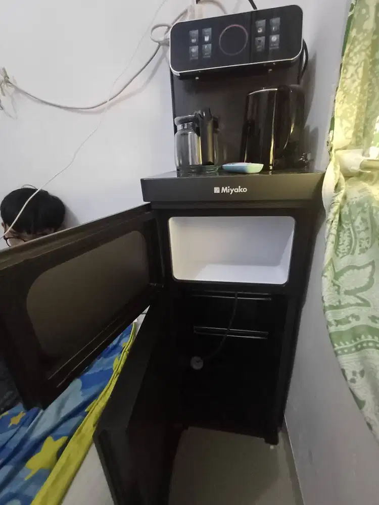 MIYAKO Multi purpose Cold and Hot dispenser, coffe and tea maker