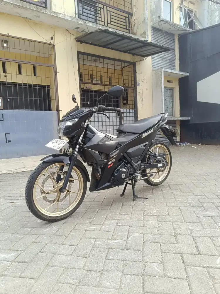 Suzuki satria Fu 150 injeksi 2018 mulus