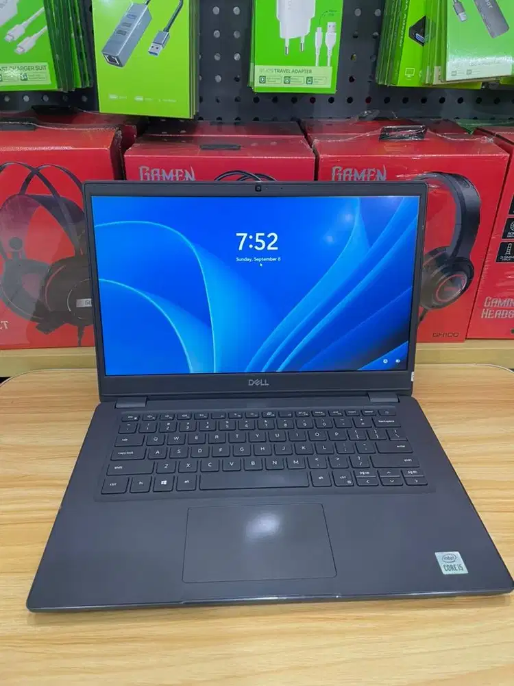 Promo Dell Latitude 3410 i5 Gen10 Ram 8Gb SSD 512Gb  ngebut siap pakai