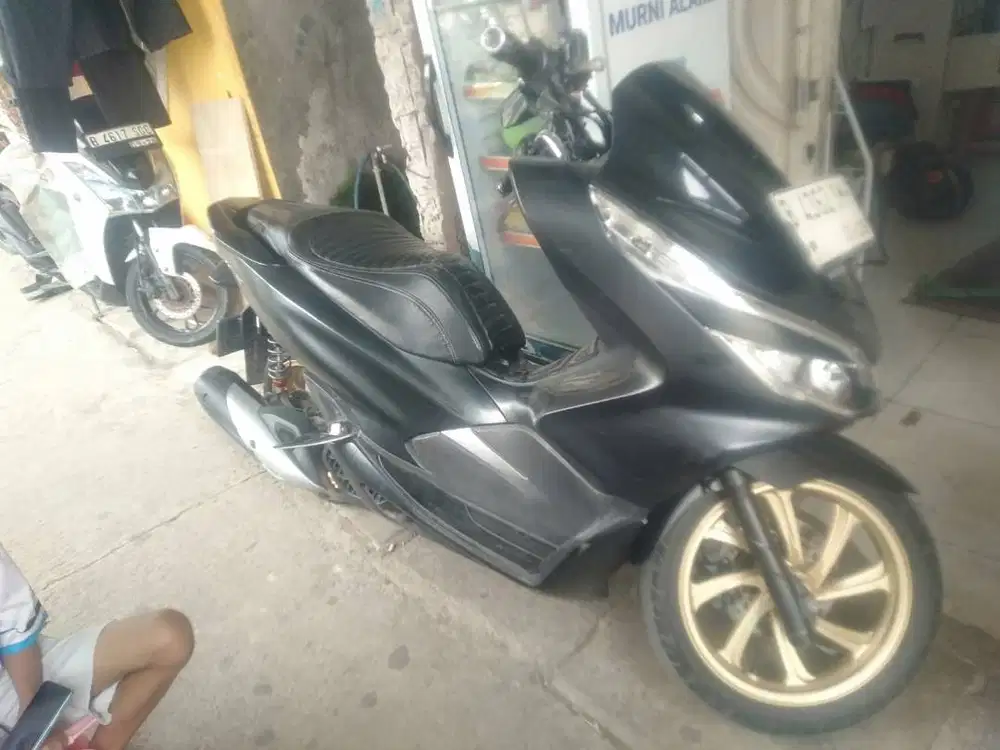 Jual motor honda pcx 2021