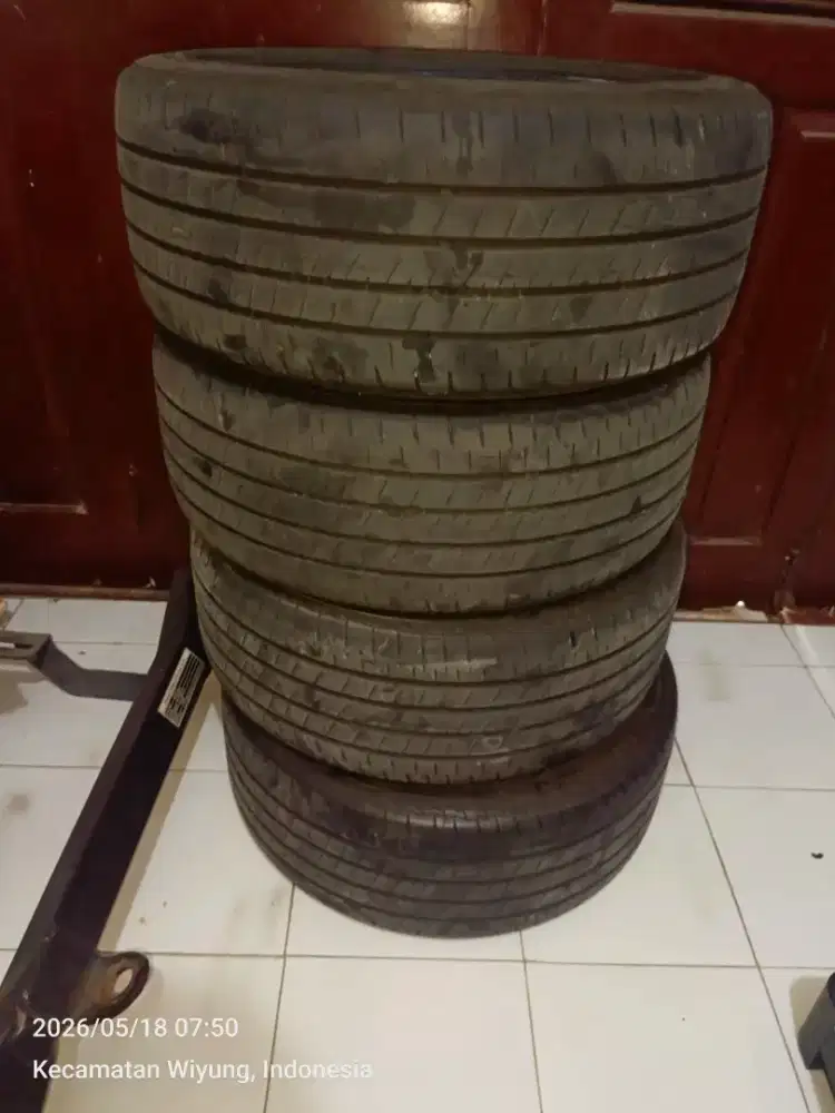 235/45 R18 4 Ban Bridgestone Turanza T005A Tebal 85%
