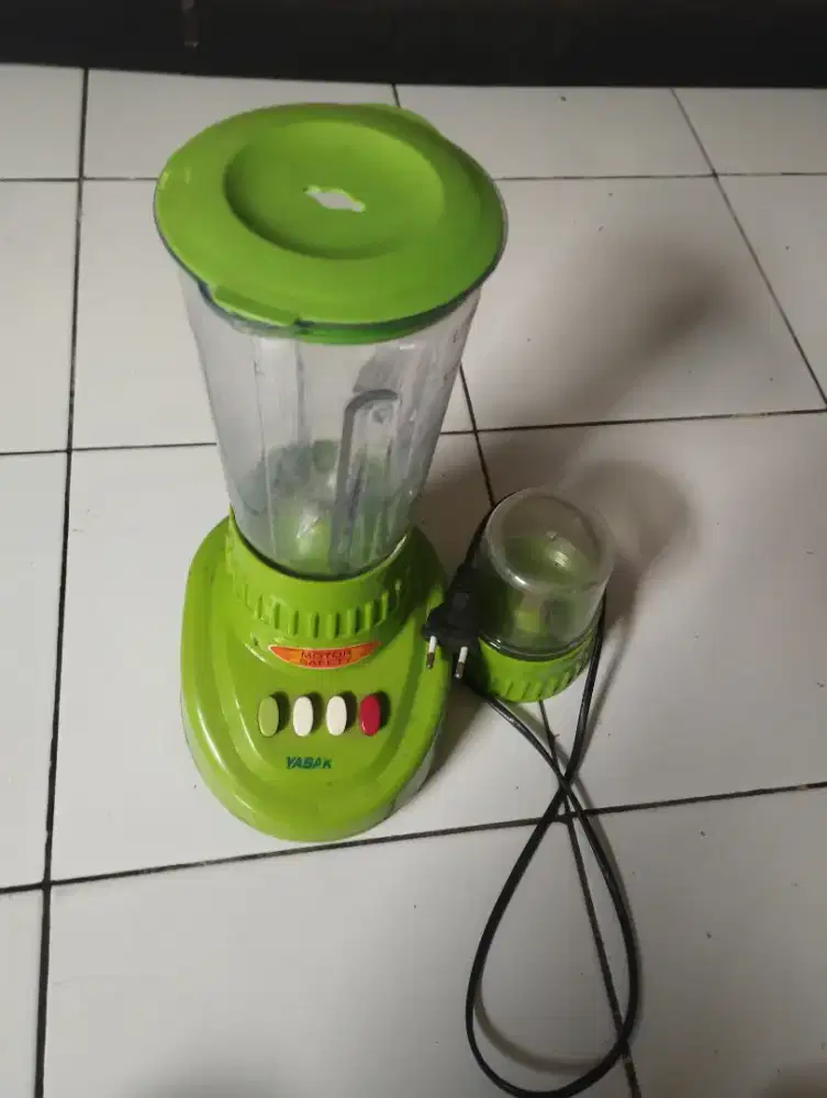 Blender bekas siap pakai