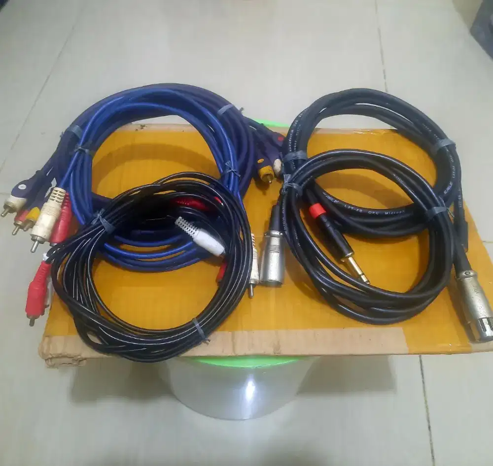 Kabel RCA dan kabel MIC
