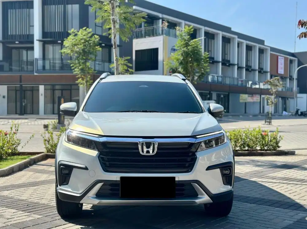 (KM 27 RIBU) HONDA BRV PRESTIGE SENSING AT 2023 PUTIH