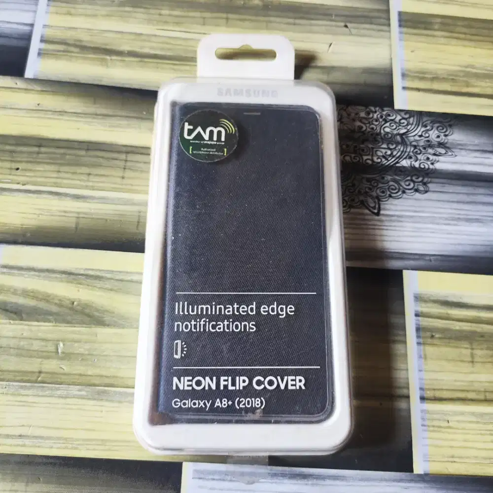 Samsung Neon Flip Cover Galaxy A8+ A8 Plus 2018 Original TAM mulus