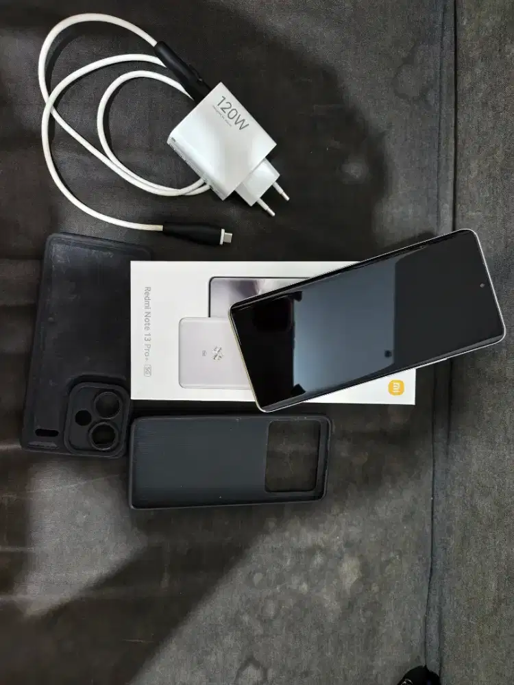 Dijual Xiaomi Redmi Note 13 Pro+ 5G ram 12/512