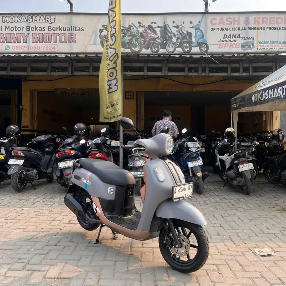 YAMAHA FAZZIO LUX 2025