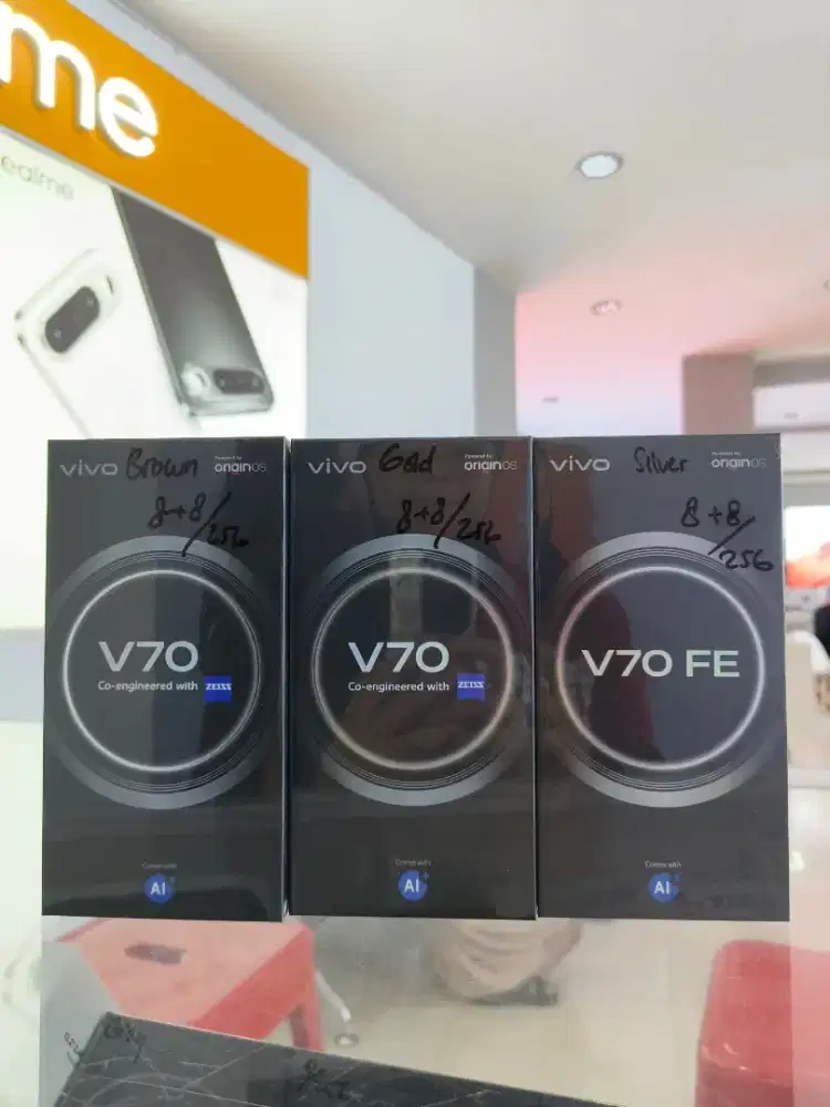 Vivo V70 5G series 12+12/512 terlaris