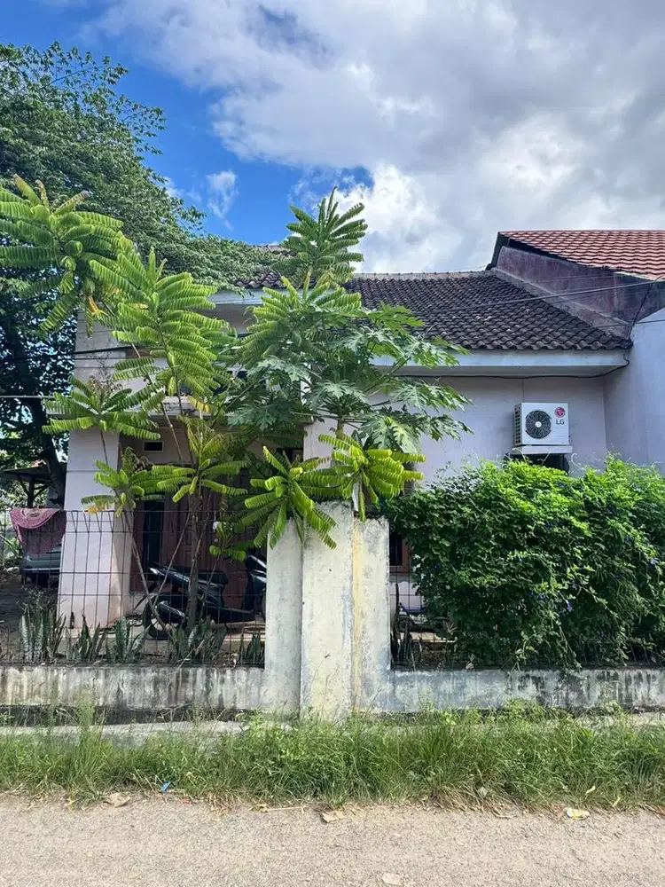 Dijual rumah di perumahan sejahtera