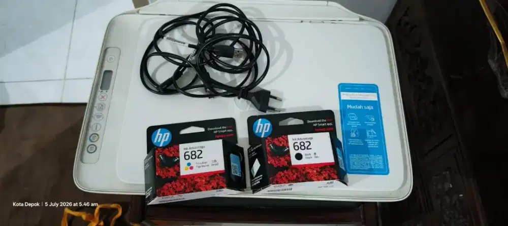 Second HP Deskjet Ink Advantage Printer Scanner + Catridge BW & Color