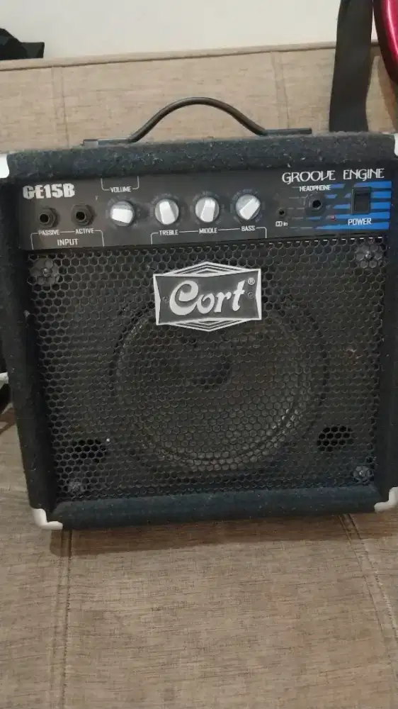 Amplifier gitar Bass Cort GE15B