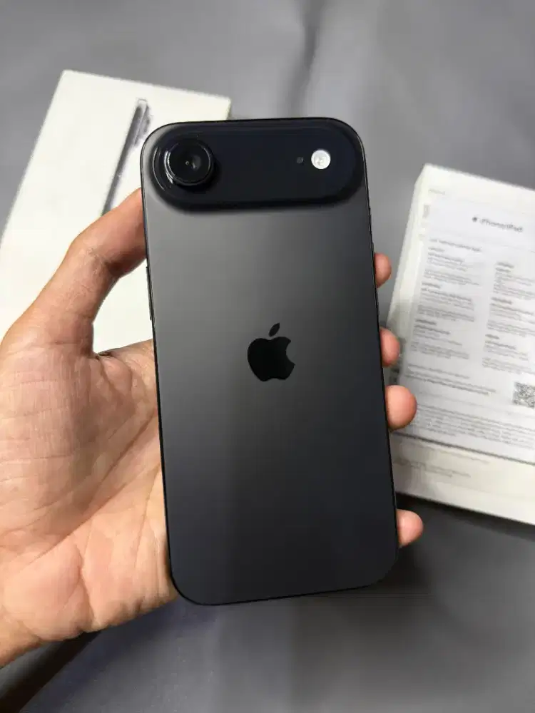 iPhone Air 256Gb iBox Garansi Sampai April 2027