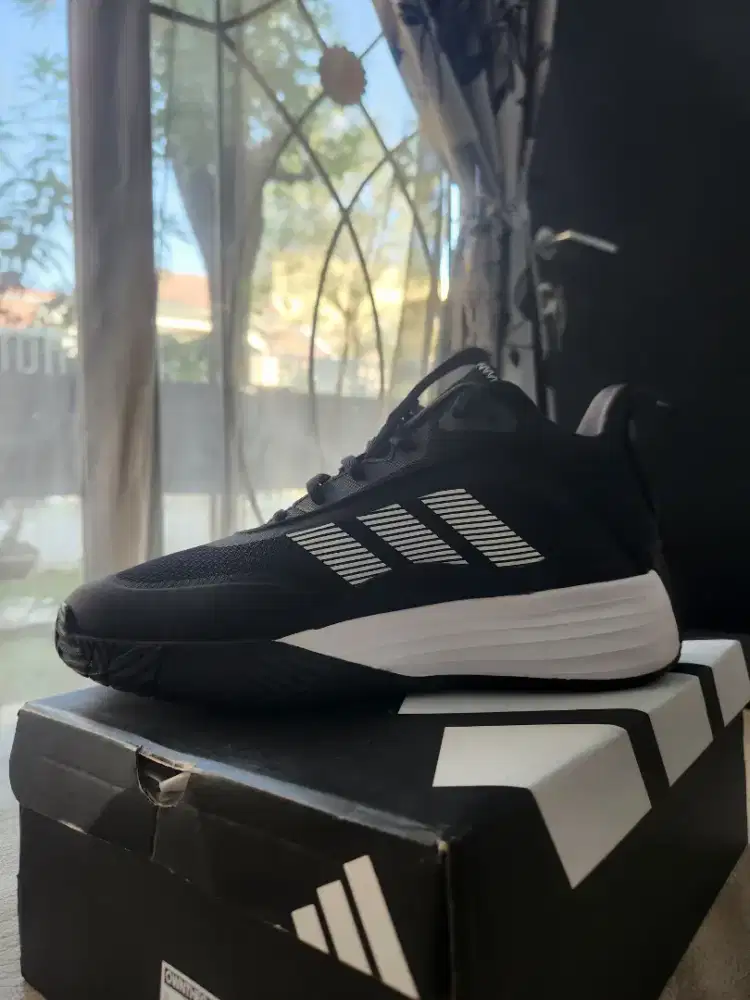 Adidas Own Game 3.0 size 43 ORIGINAL
