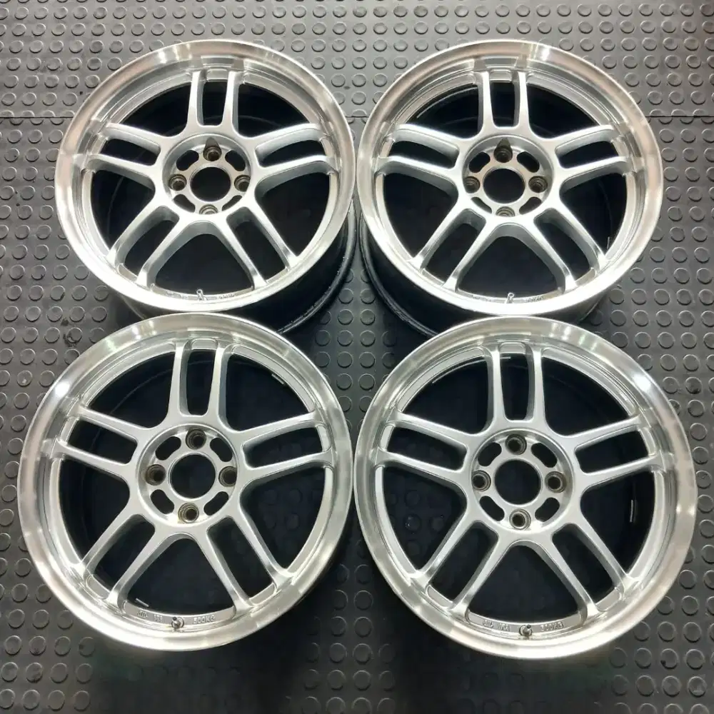 Rcing Hart Cp035