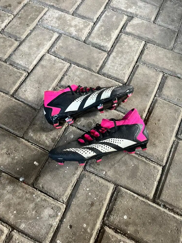 Sepatu Bola Adidas Predator Accuracy.3 FG
