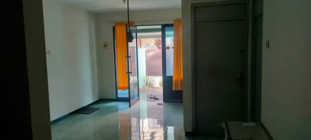 DISEWAKAN RUMAH PONDOK JATI, SIDOARJO DEKAT TOL DAN RUMAH SAKIT