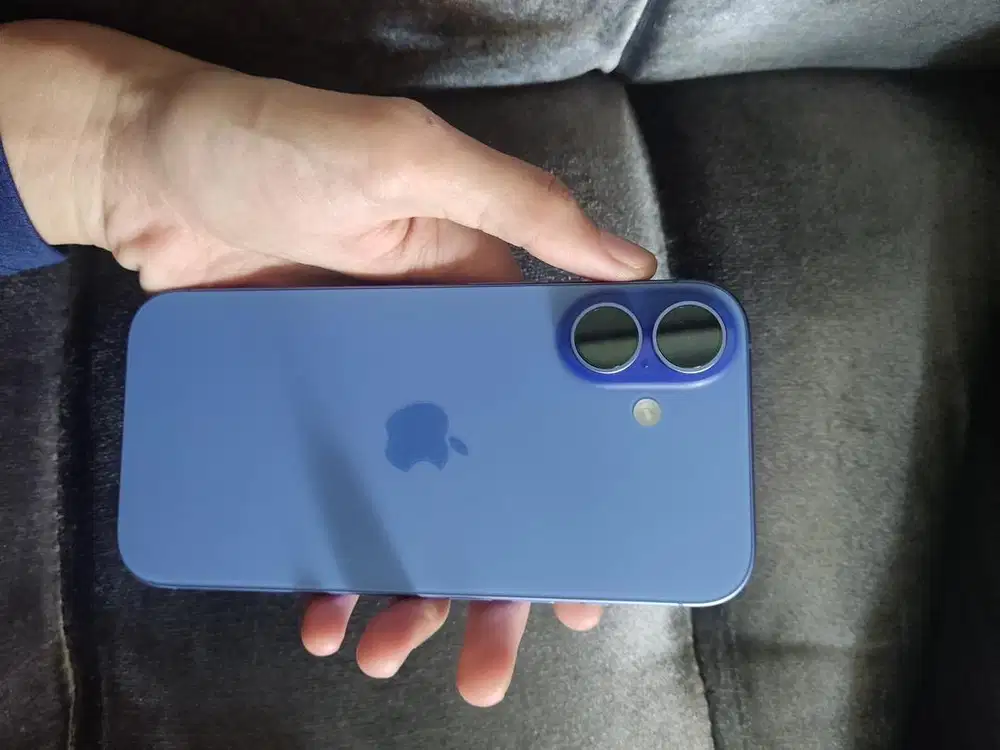 Iphone 16 basic 128 iBox